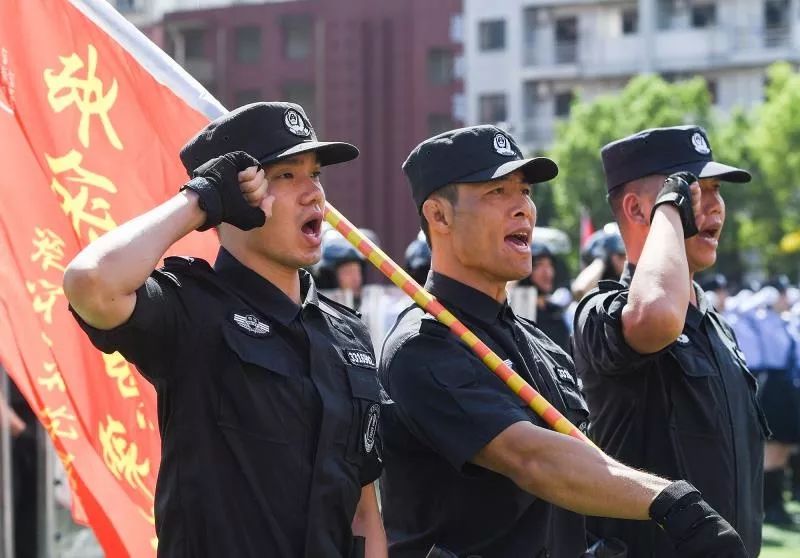 今夜西汉姆调整名单以备法国杯；临场应变环节打磨；信心回归；纪律约束更严格的简单介绍